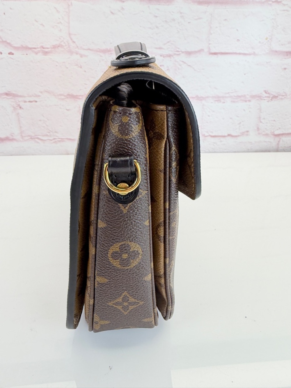 Louis Vuitton Reverse Metis Monogram Pochette Bag - Picture 6 of 16